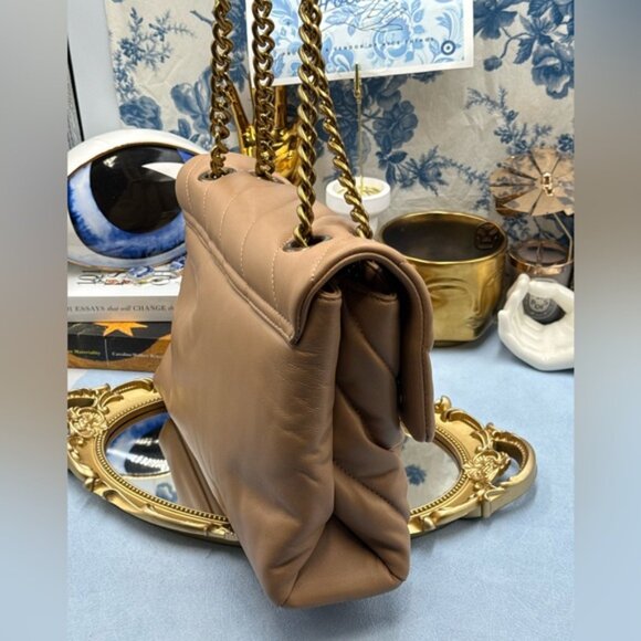 🆕 KURT GEIGER LONDON 🧿 NWOT Large Quilted Leather Soho Shoulder Bag, Camel - Picture 7 of 16